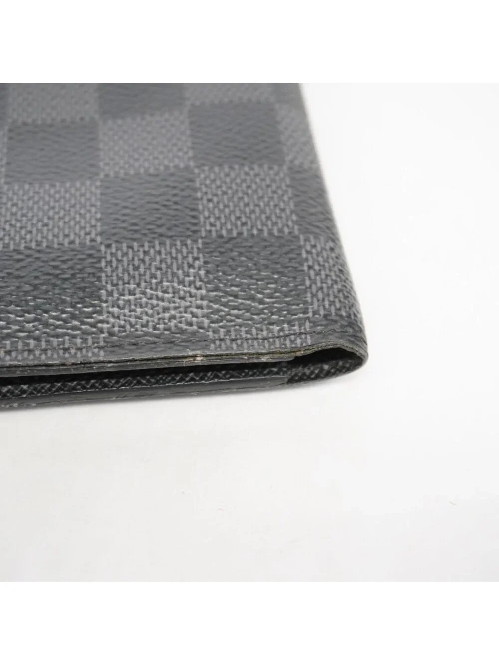 Louis Vuitton this authentic